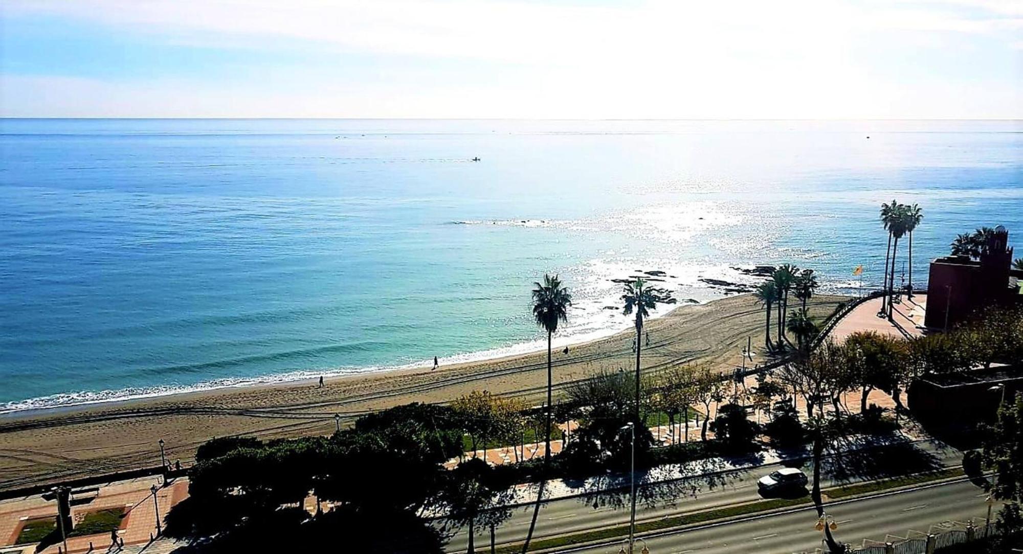 Frontal Sea View Apartment Benalbeach Benalmádena Esterno foto