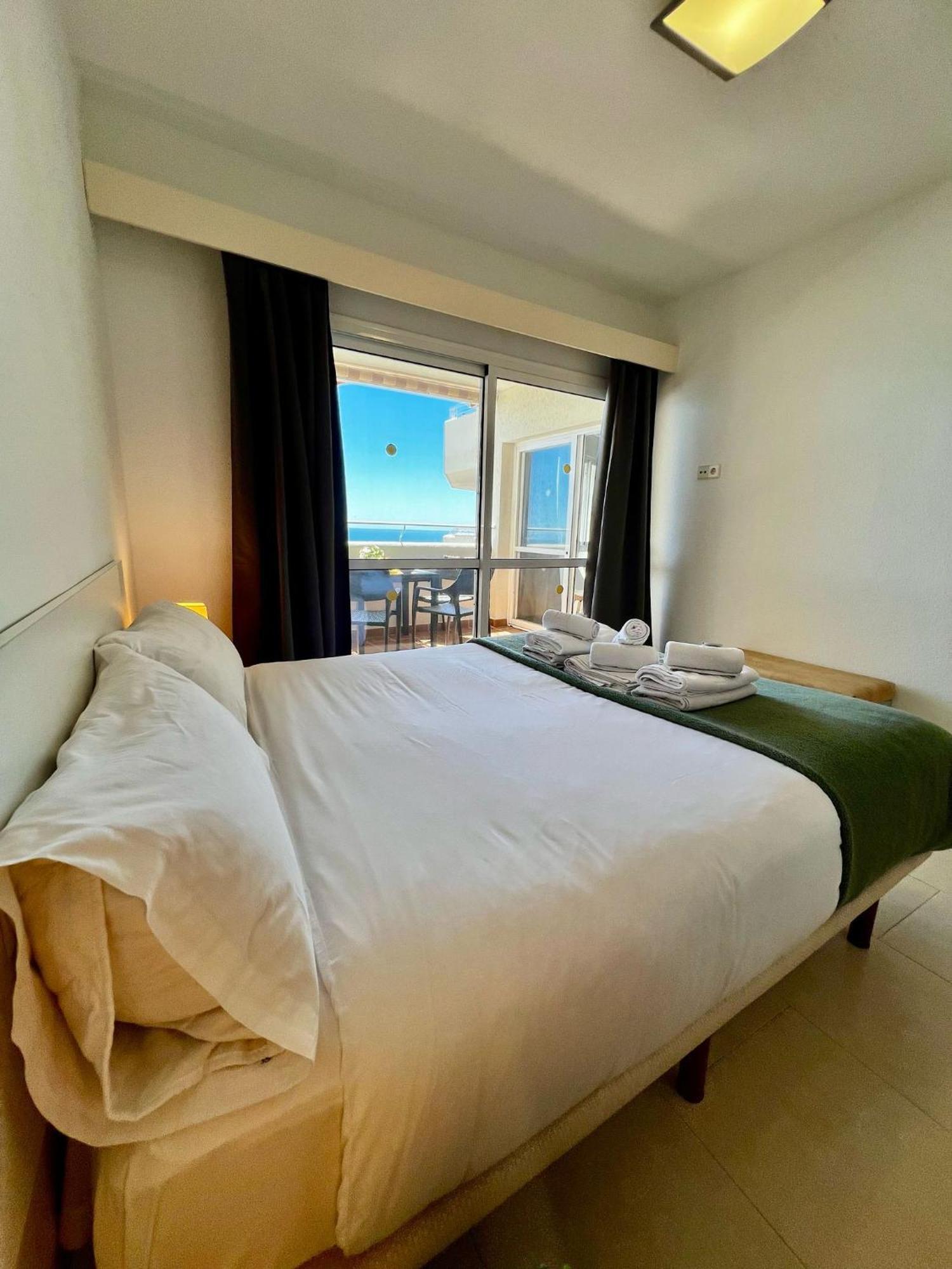 Frontal Sea View Apartment Benalbeach Benalmádena Esterno foto